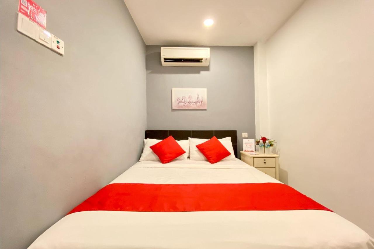 Hotel Spot On 90283 Twenty Seven Muntri Tanjung Bungah  Exteriér fotografie