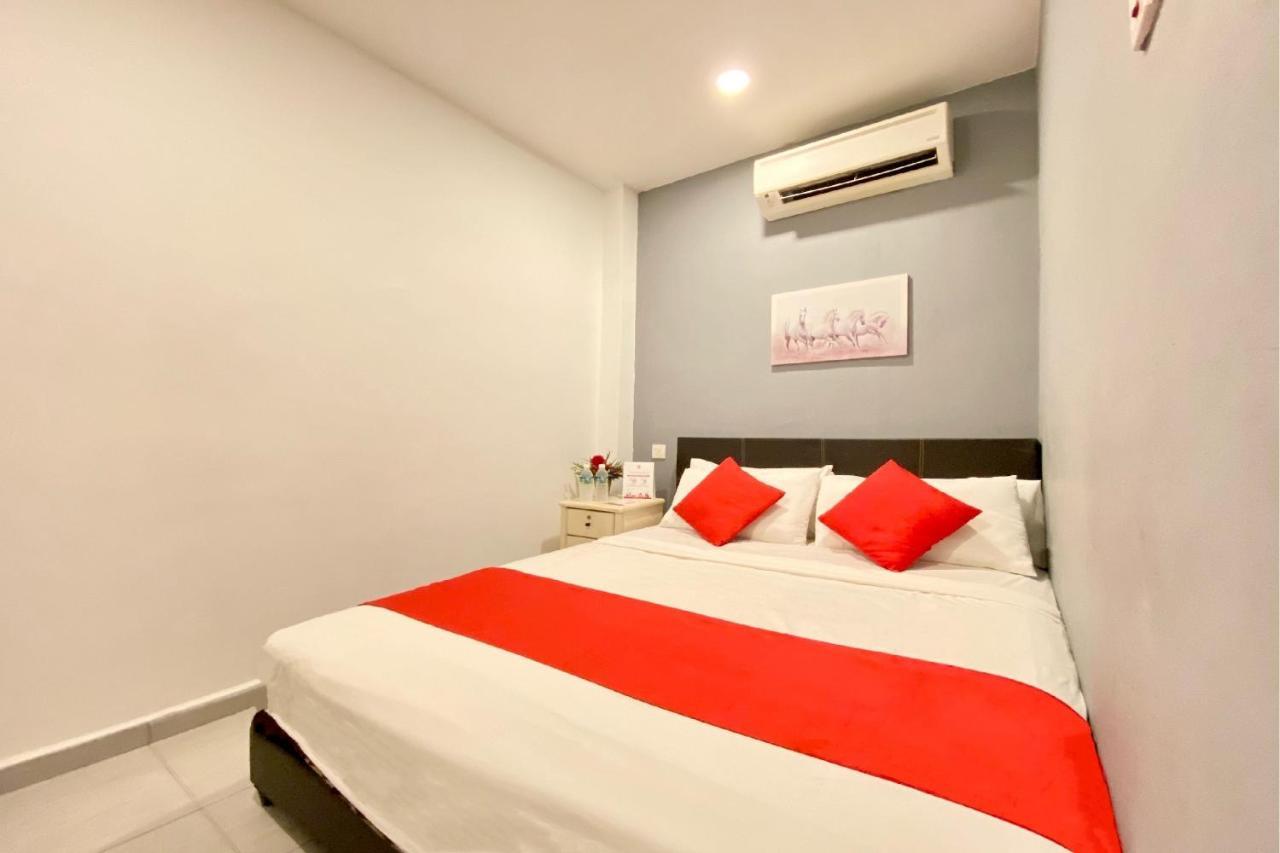 Hotel Spot On 90283 Twenty Seven Muntri Tanjung Bungah  Exteriér fotografie